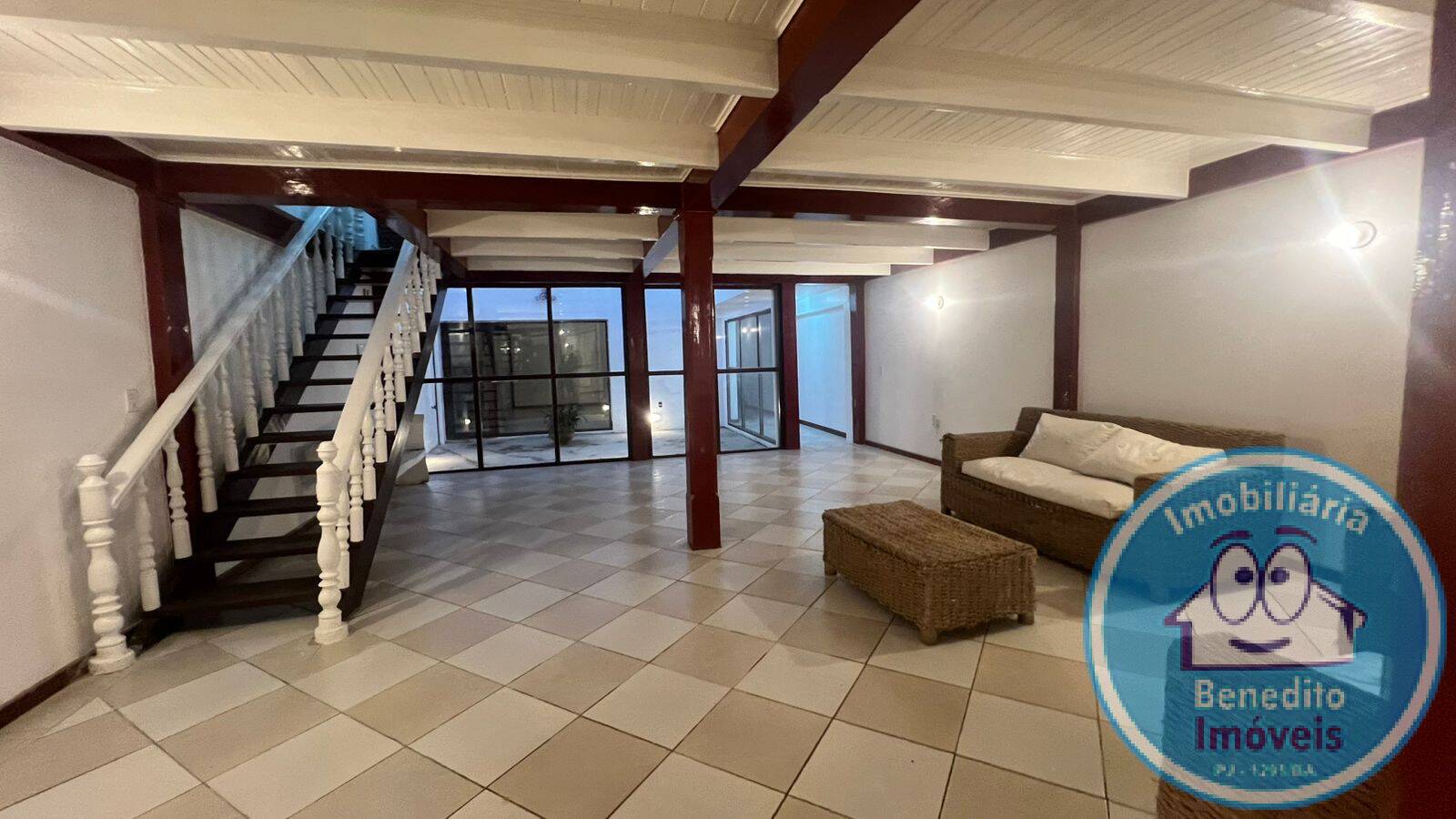 Prédio Inteiro para alugar, 396m² - Foto 1
