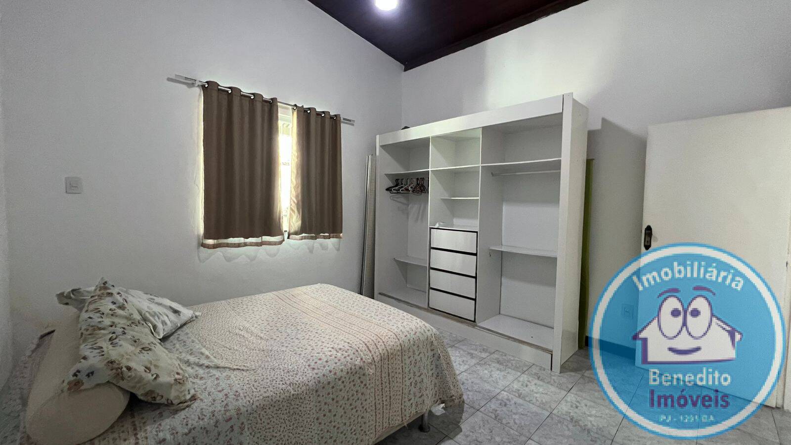 Casa para alugar com 3 quartos, 90m² - Foto 24
