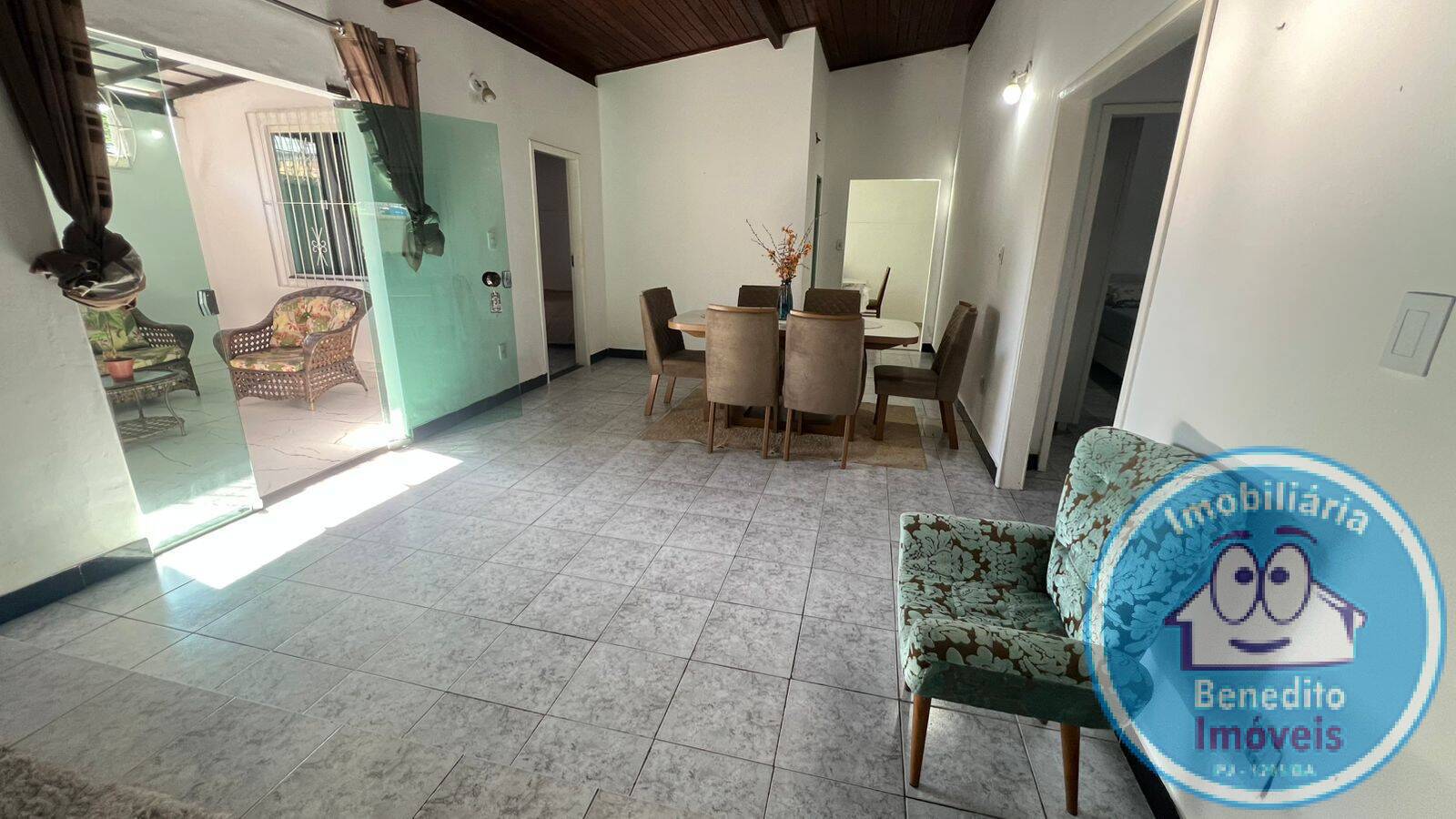 Casa para alugar com 3 quartos, 90m² - Foto 8