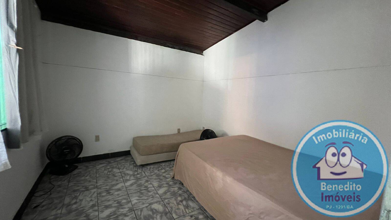 Casa para alugar com 3 quartos, 90m² - Foto 18