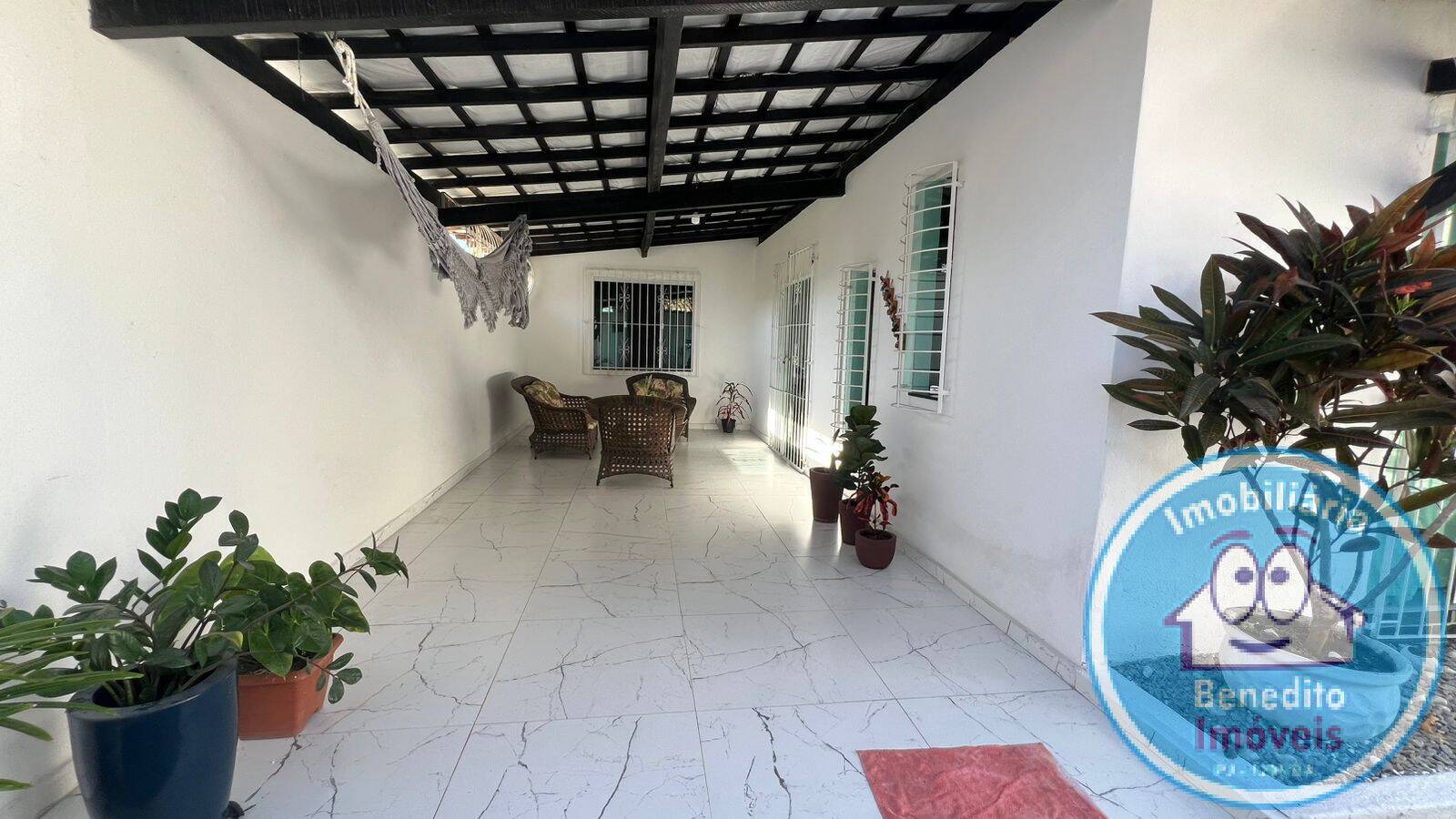 Casa para alugar com 3 quartos, 90m² - Foto 4
