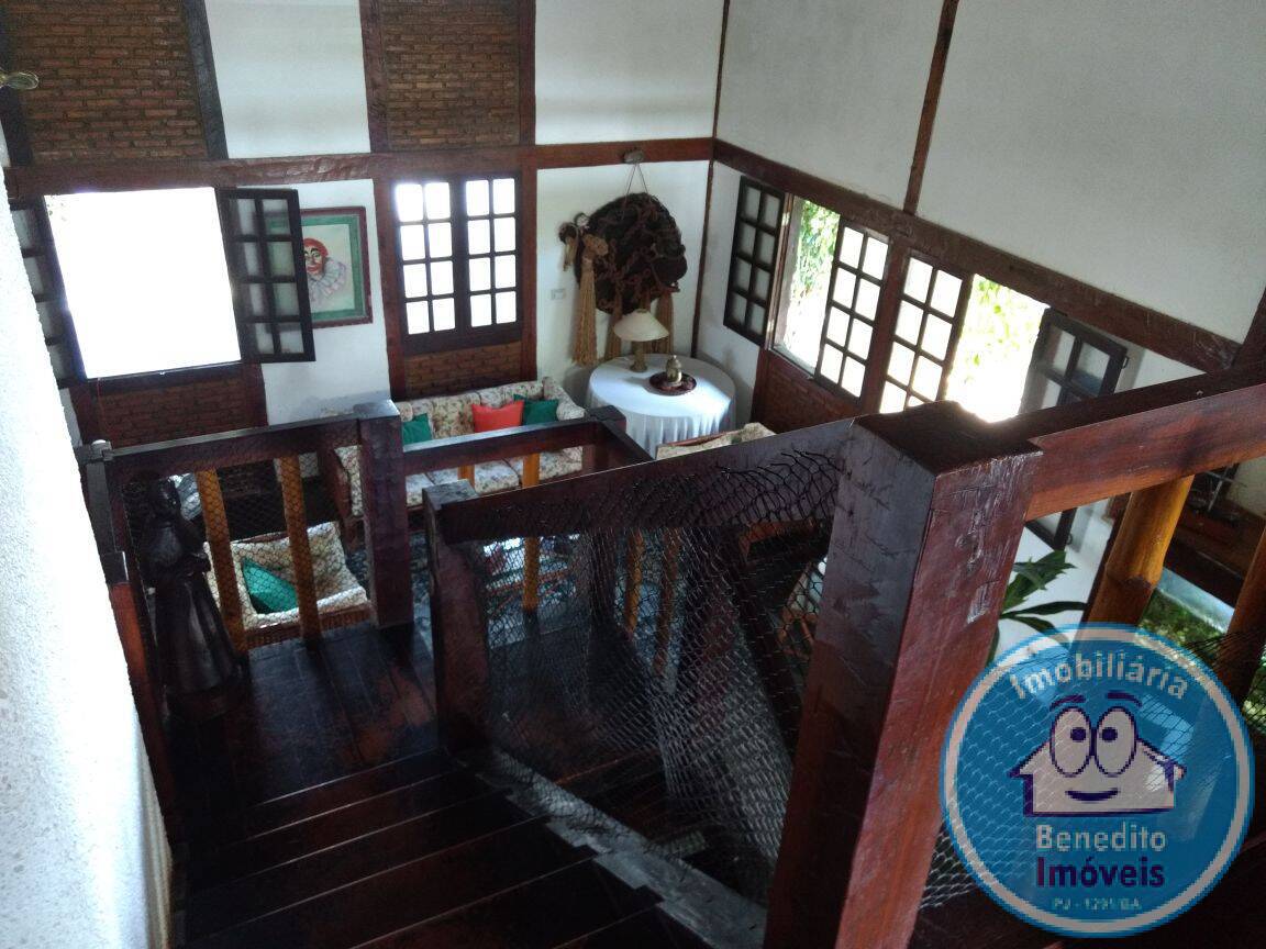 Casa à venda com 6 quartos, 300m² - Foto 13