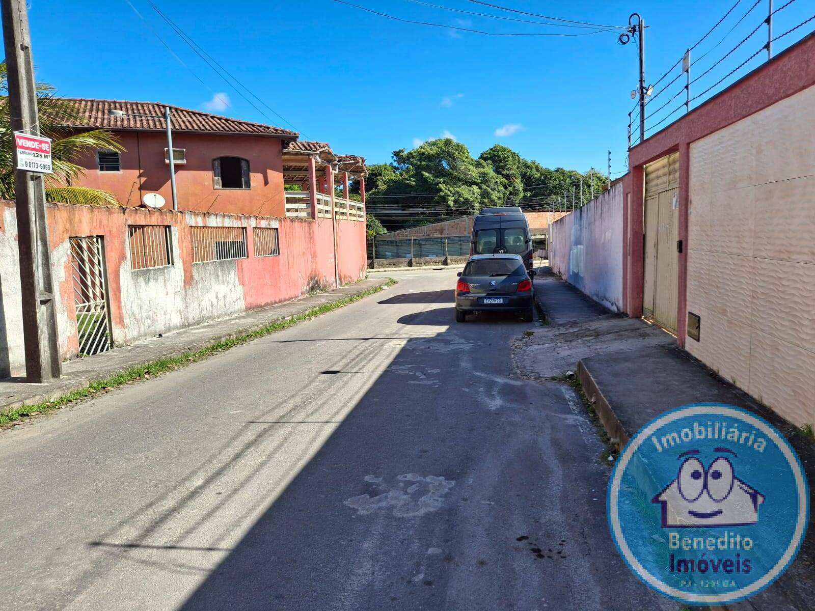 Casa para alugar com 4 quartos, 140m² - Foto 2