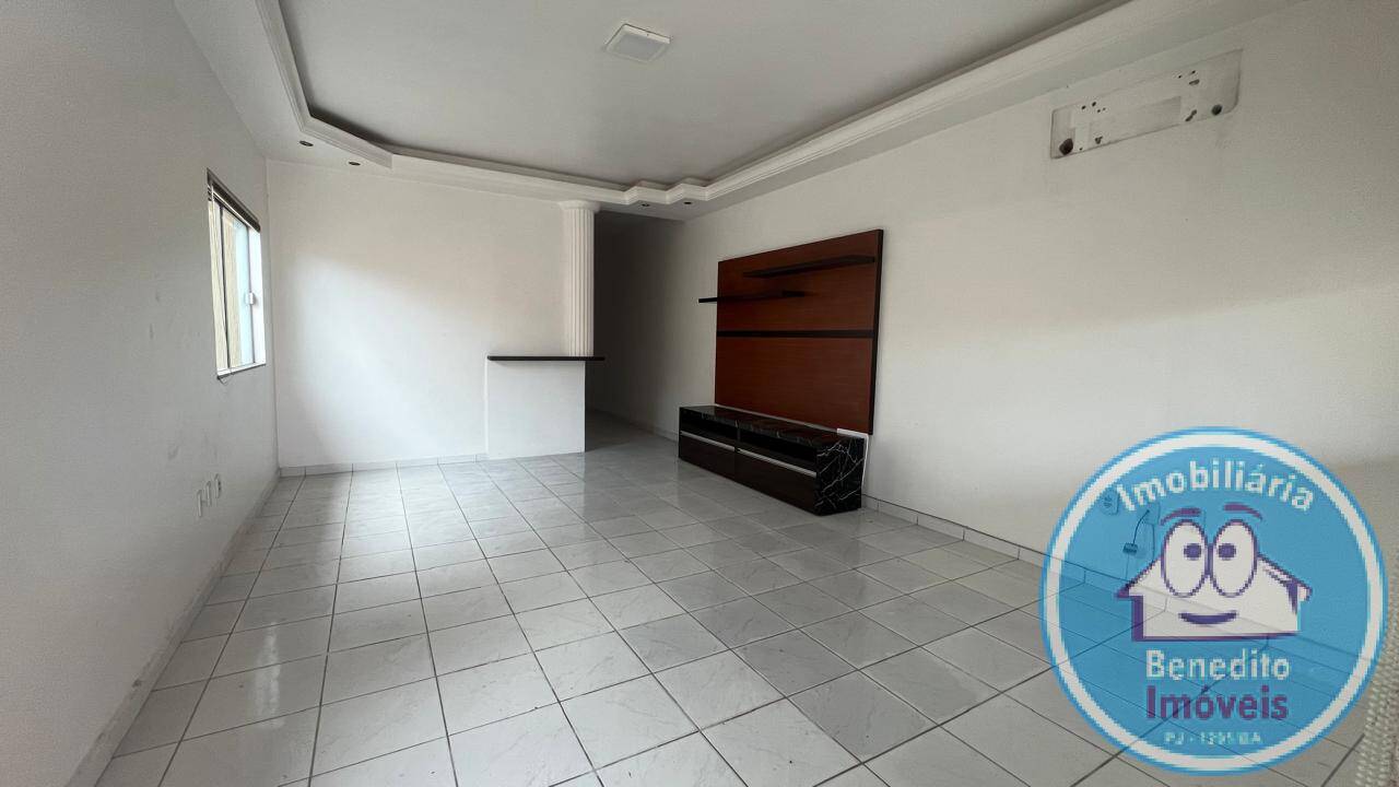 Casa, 4 quartos, 140 m² - Foto 1