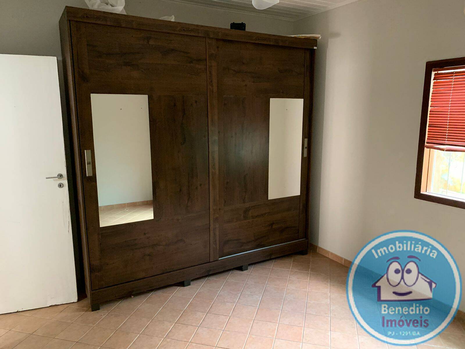 Casa à venda e aluguel com 2 quartos, 200m² - Foto 7